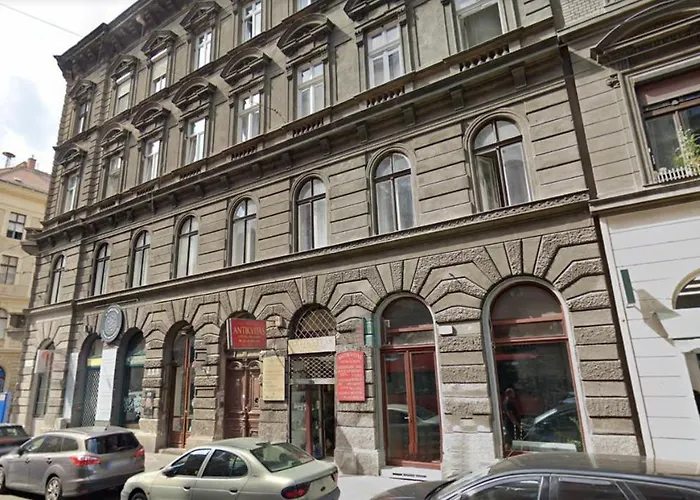 Kiraly88 Apartment - Top Location In Budapest!