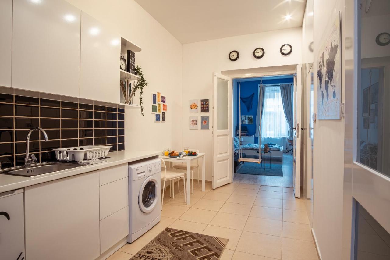 Kiraly88 - Location In Budapest!